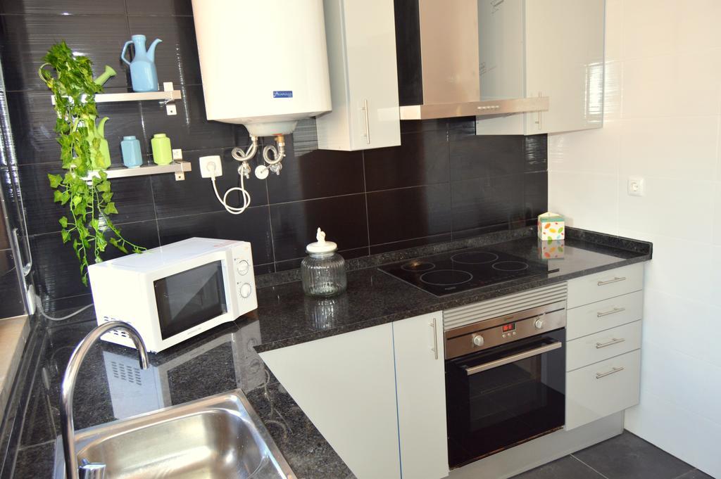 Apartamento Glamour Apartment Манта Рота Стая снимка